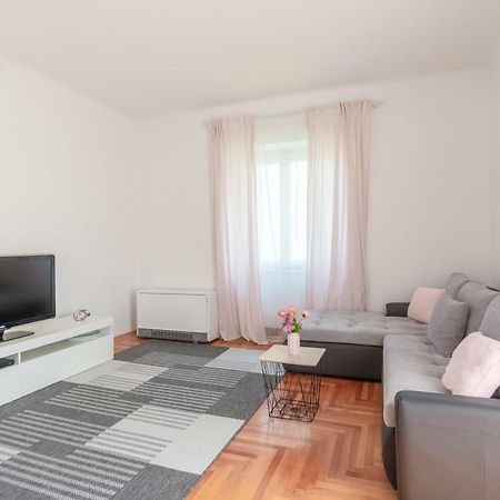 Ferienwohnung Apartman Rhapsody Split Exterior foto