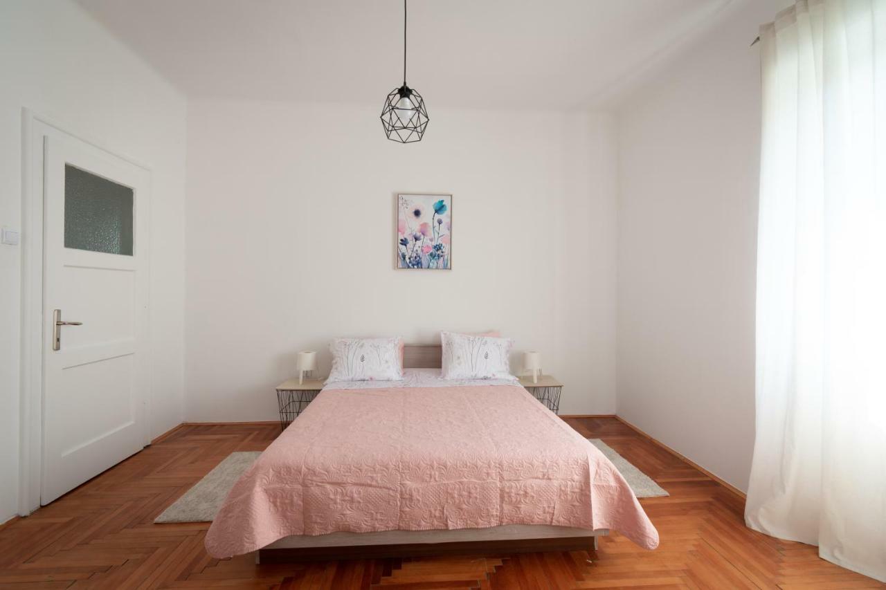 Ferienwohnung Apartman Rhapsody Split Exterior foto