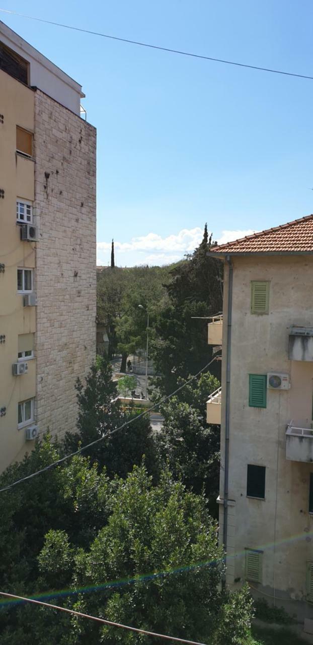 Ferienwohnung Apartman Rhapsody Split Exterior foto